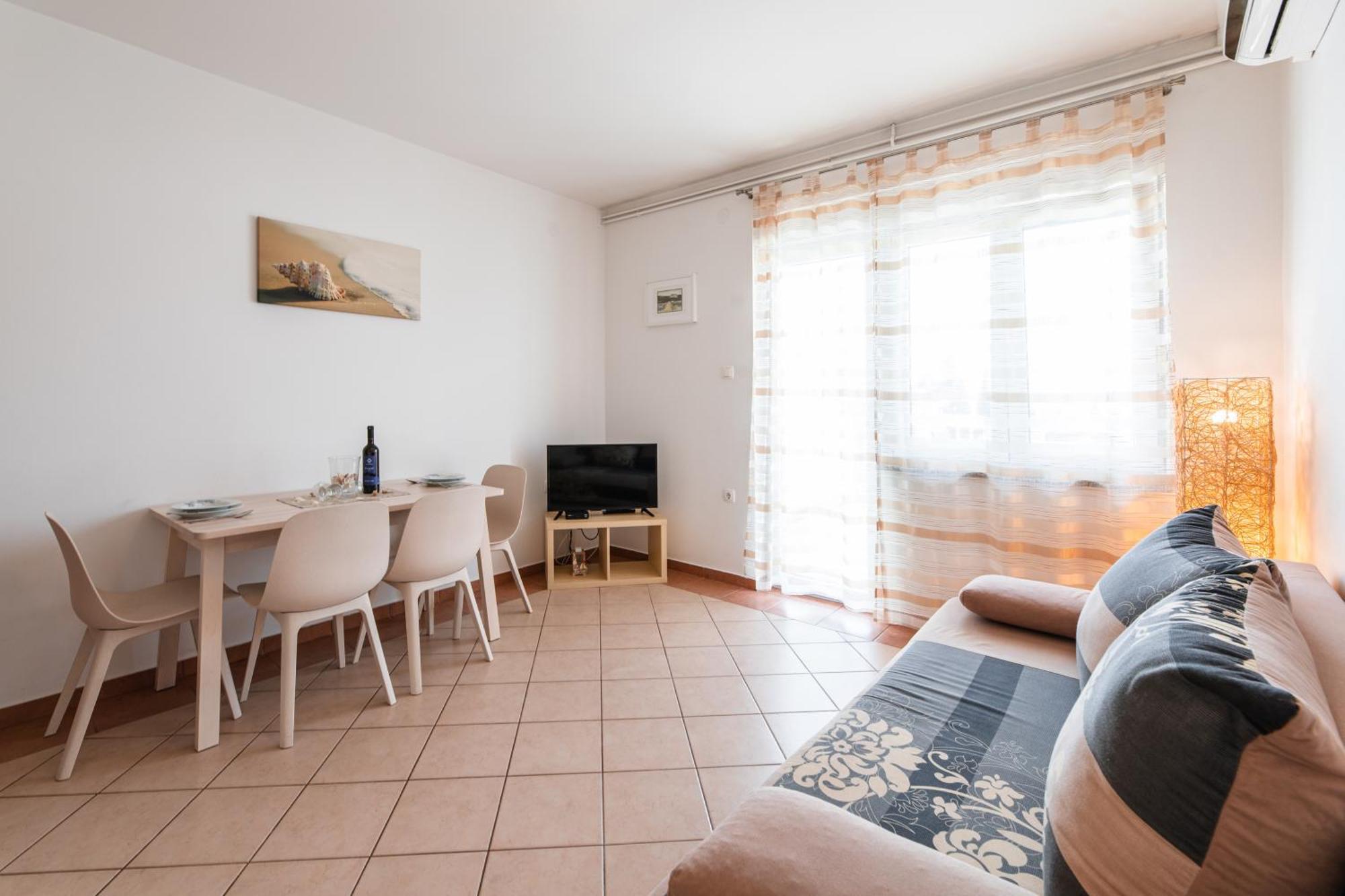 Apartments Jasna Crikvenica Rom bilde
