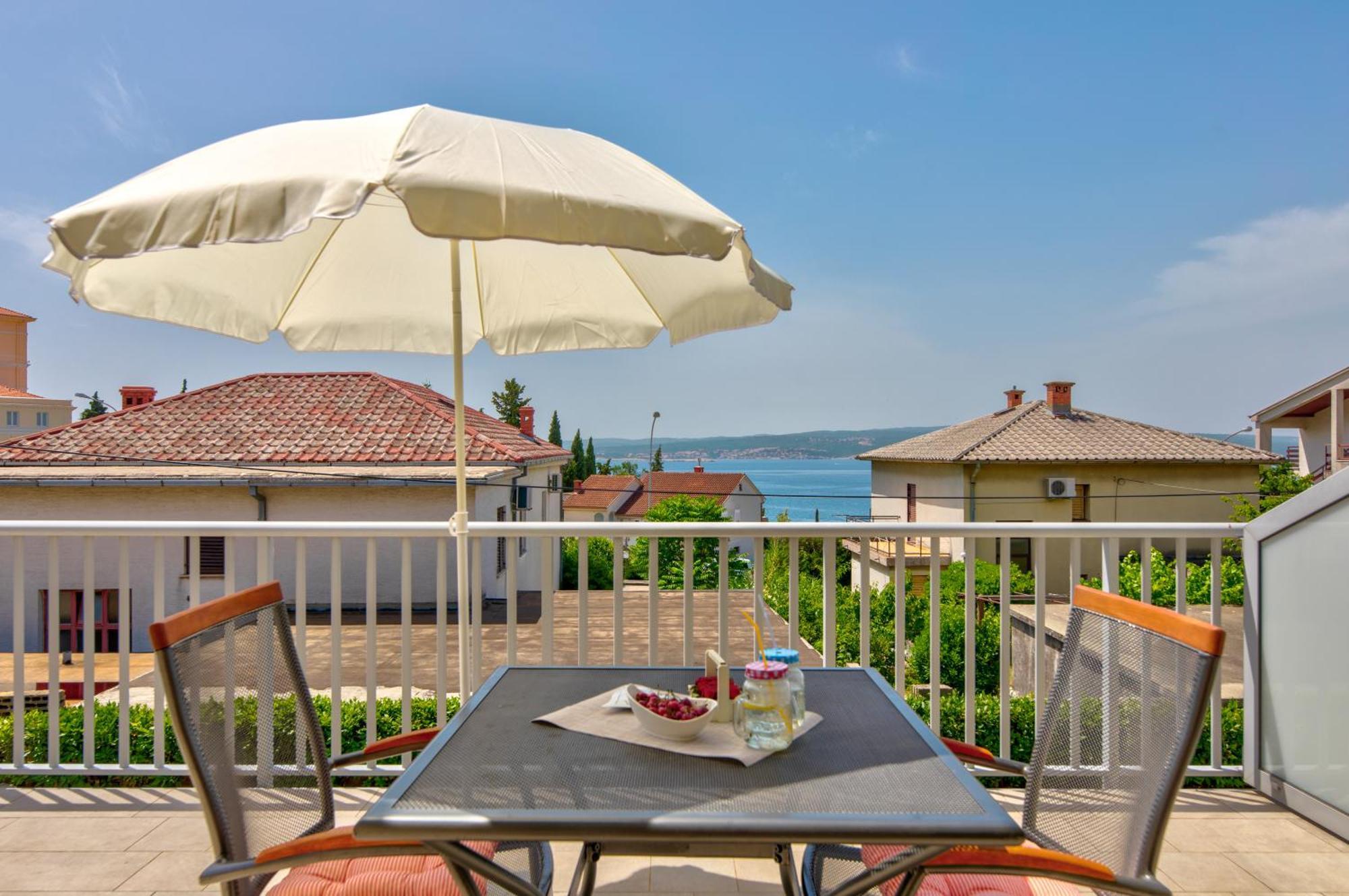 Apartments Jasna Crikvenica Rom bilde